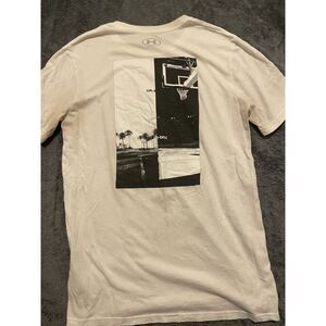 🏀 Under Armour Basketball Graphic Tee – Stained